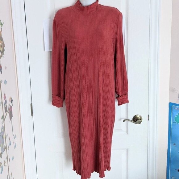 NEW CHENAULT rib dress Mockneck Sweater Dress Large - Picture 10 of 13